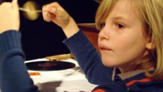 Deutsche Welle / Крутите, дети, крутите: кинодиплом в 9 лет 