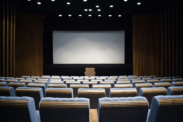 Кино будет! Русский язык как бы вернут в украинские кинотеатры