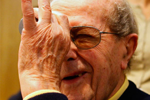 Португальский киноклассик Оливейра снимет фильм в возрасте 102-х лет