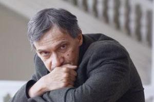 Сценарист Юрий Арабов: "В России комедии такие, что плакать хочется" Сценарист Юрий Арабов: "В России комедии такие, что плакать хочется"